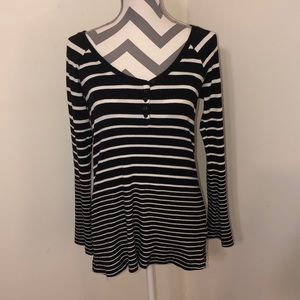 Norma Kamali black/white stripe L/S tee sz L